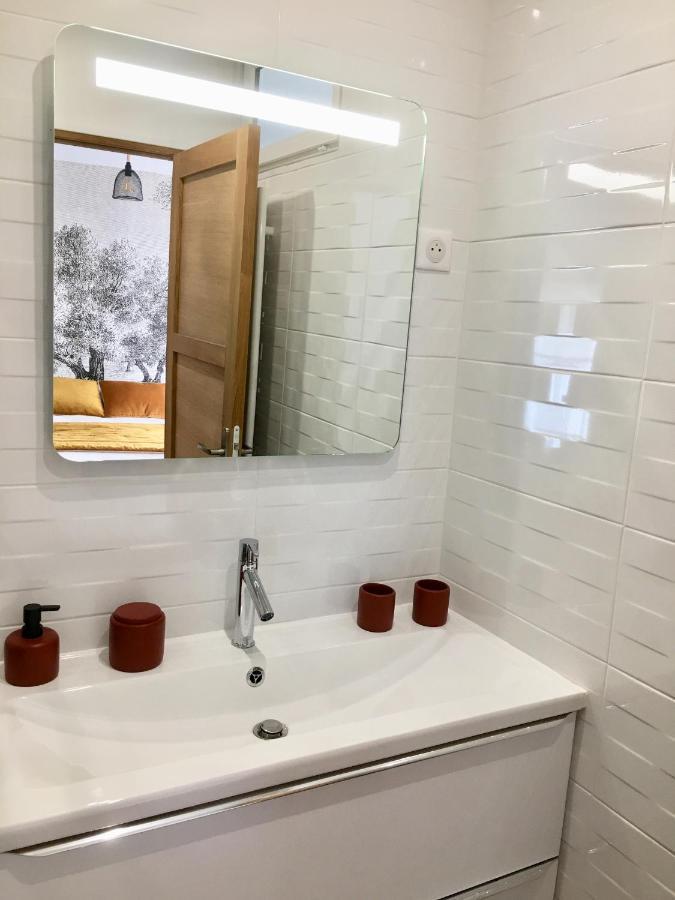 Les Terres Rouges 06 Bed & Breakfast Guillaumes Bagian luar foto