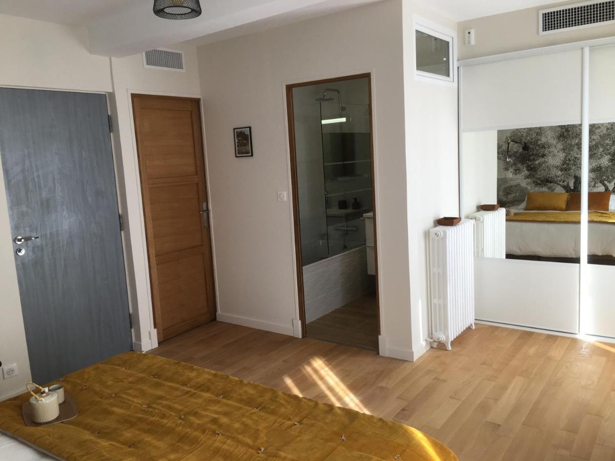Les Terres Rouges 06 Bed & Breakfast Guillaumes Bagian luar foto
