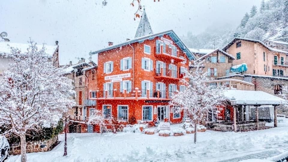 Les Terres Rouges 06 Bed & Breakfast Guillaumes Bagian luar foto