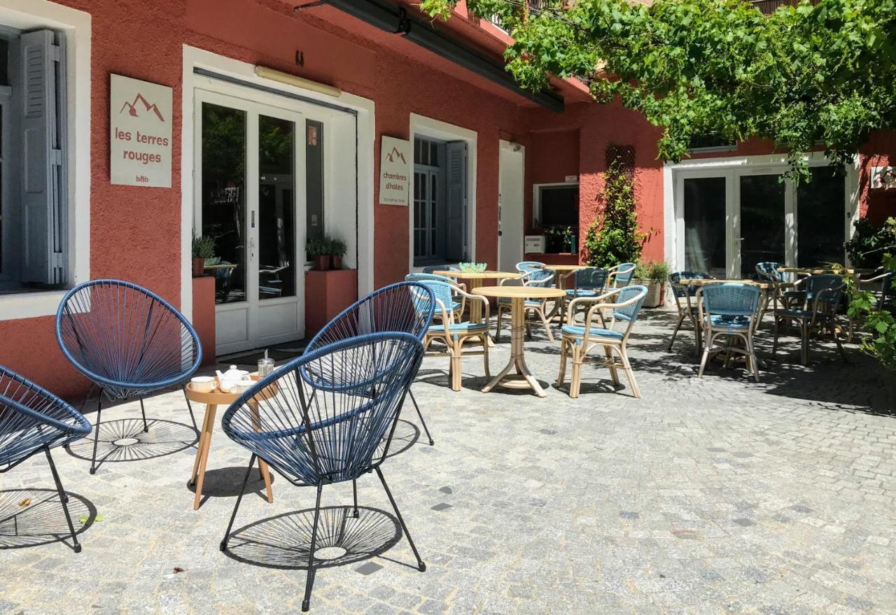 Les Terres Rouges 06 Bed & Breakfast Guillaumes Bagian luar foto