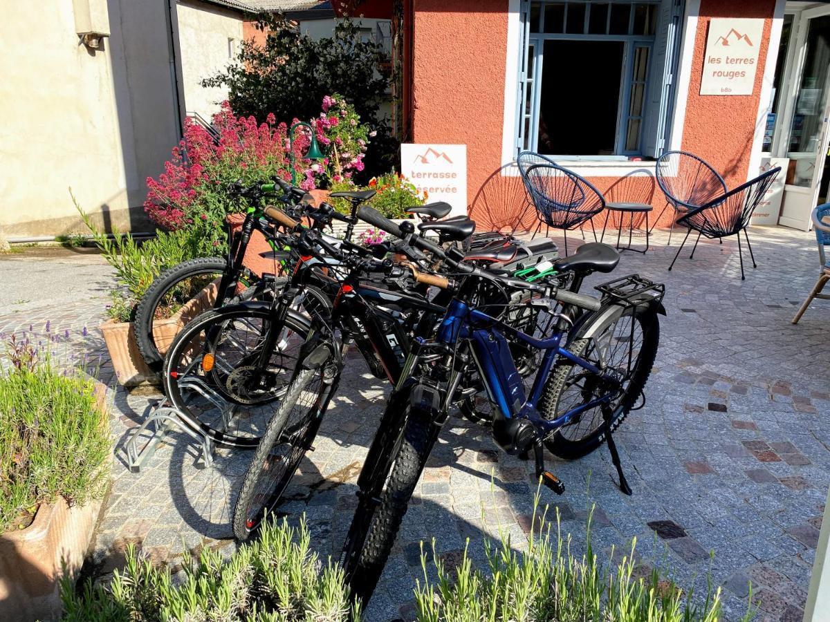 Les Terres Rouges 06 Bed & Breakfast Guillaumes Bagian luar foto